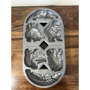 VTG Cast Iron Dinosaur Cake Baking Pan Muffin Mold USA John Wright 1988 Retired